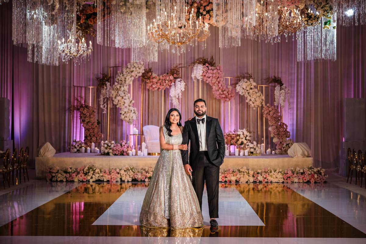 Tips for Beautiful Ballroom Portraits Before the Wedding Reception