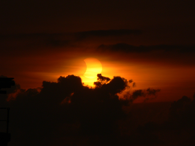 solar-eclipse-photography-Pandiyan-V