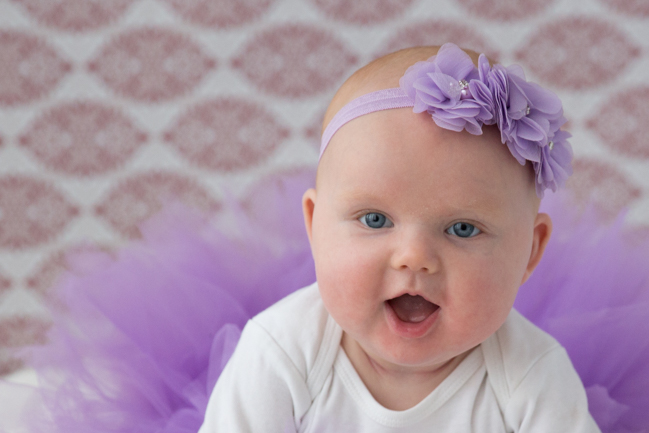 lollipop-props-little-studio-newborn-photography-SOOC