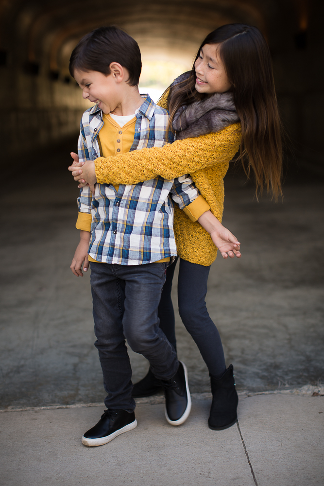 What To Wear For Your Fall Family Photos · Crabapple Photography