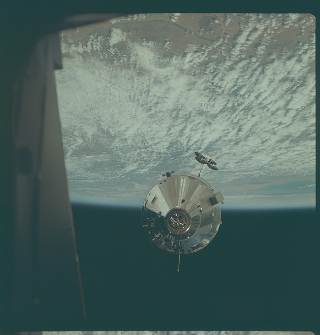 nasa-apollo-space-mission