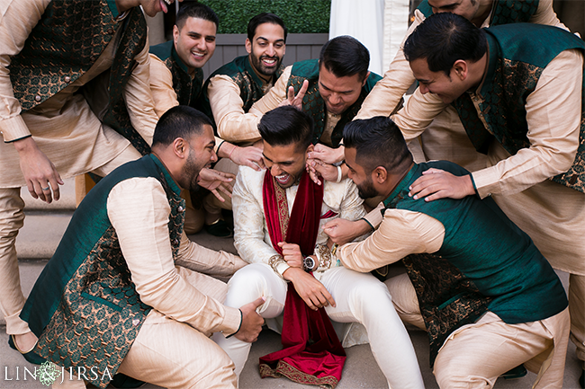 20 wedding poses for introverts to elevate your photography -  momentsphotography.com.au