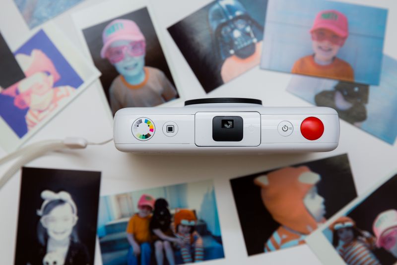 Polaroid Snap Camera Review — Perfect for Parties, Posting & DIY