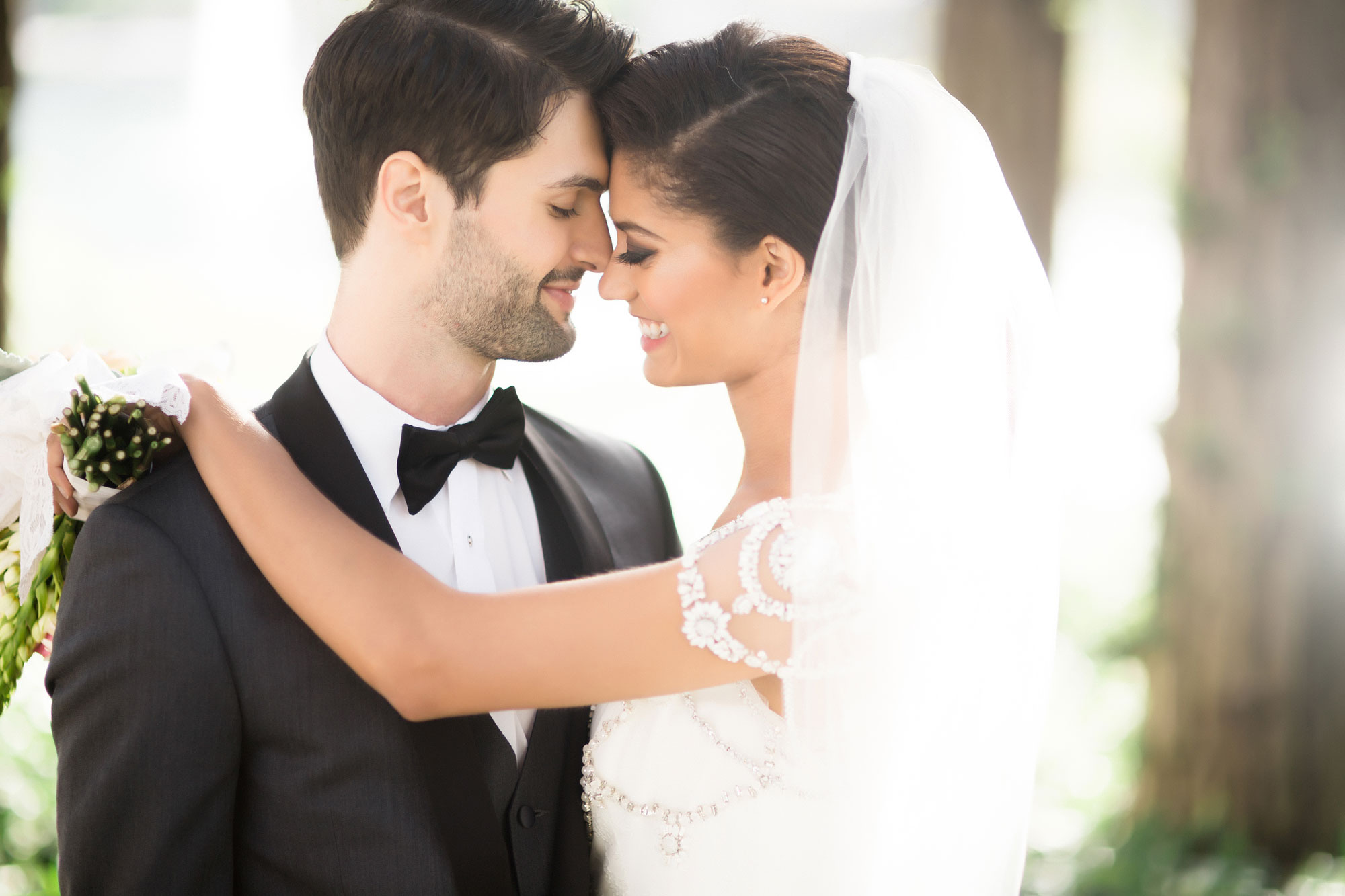 Wedding Workshop Four | Photographing The Couple: Eye-to-Eye Contact