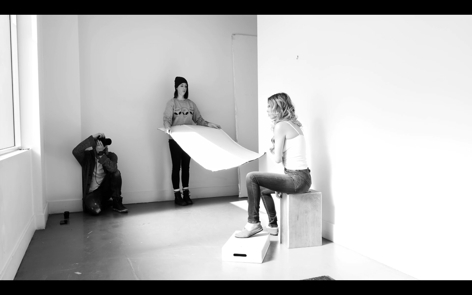 Natural Light vs Studio 3 Portrait SetUps In 3 Minutes