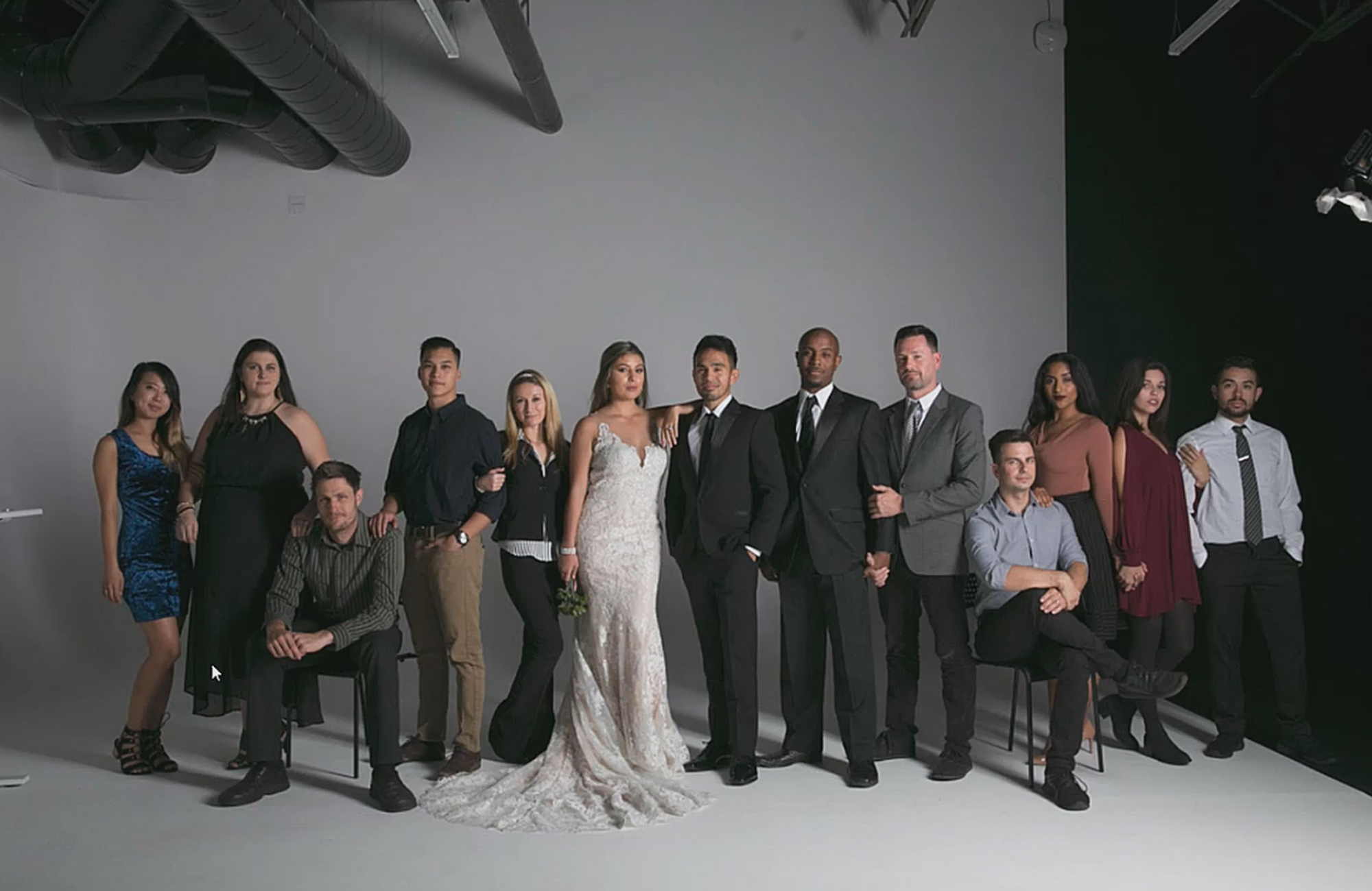 The Complete Posing Workshop: 2-Minute Posing Challenge for Large Group Editorial Portraits