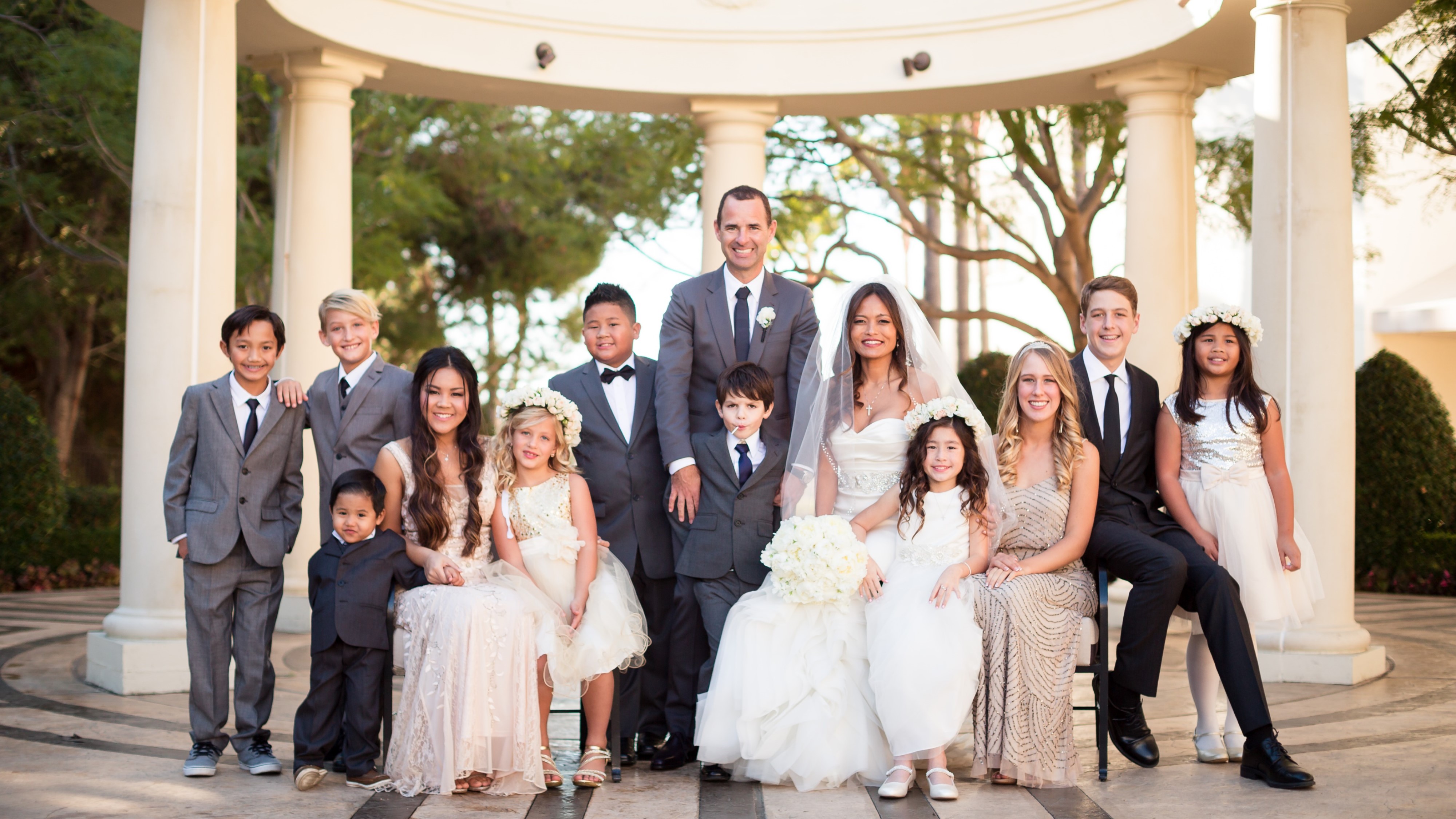 Wedding Workshop Seven | Photographing Group Portraits: Assignment: Spacing/Overlap In Group Posing