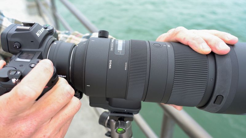 Sigma 70-200mm f/2.8 Sports Review  Is Sigma Outclassing The Name Brands?