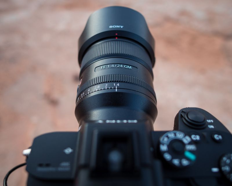 sony alpha full frame lenses