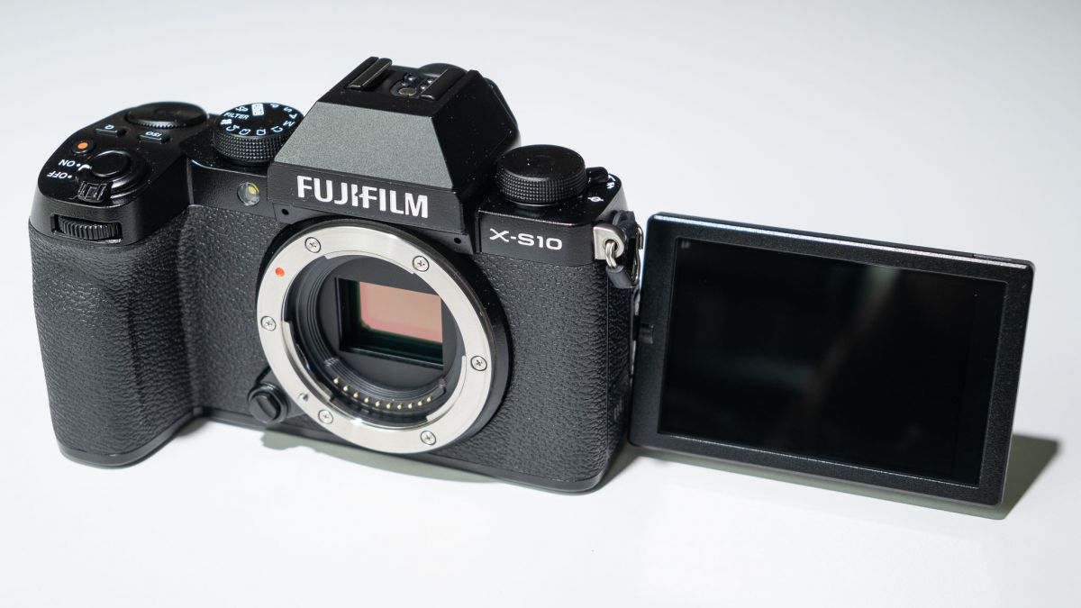 Mirrorless Camera Definition What is Mirrorless Camera by SLR Lounge