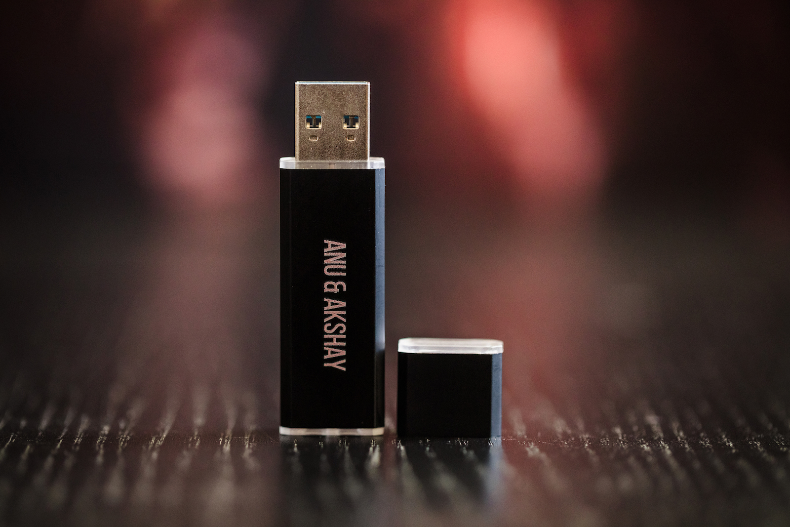 zno layflat book usb lid off
