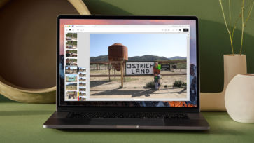 narrative select app feature on laptop