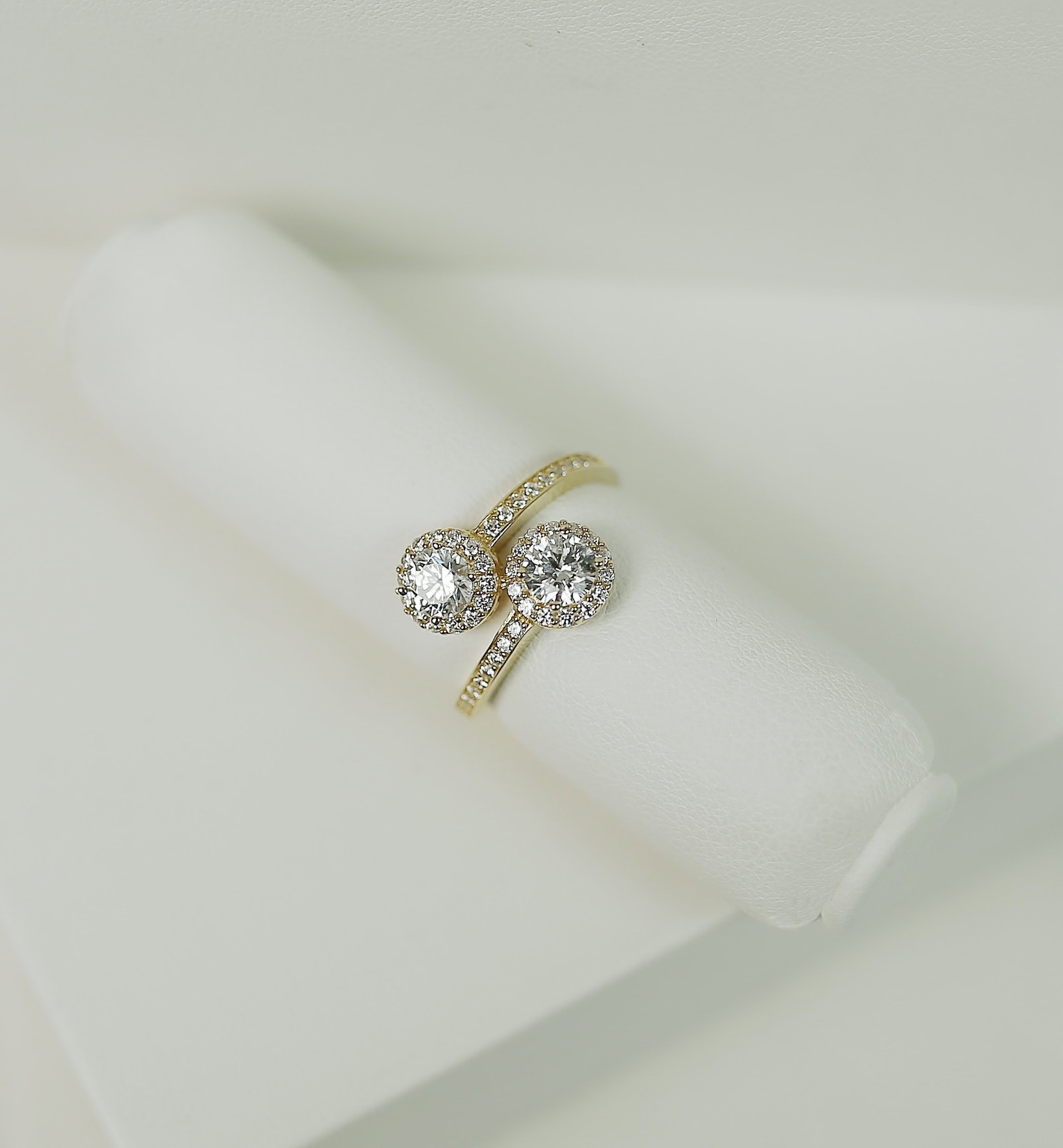 Ring on prop for photos