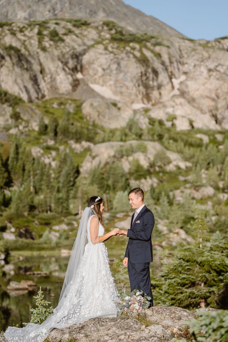 sony 70 200mm f2.8 gm 2 review mountain elopement wedding lens