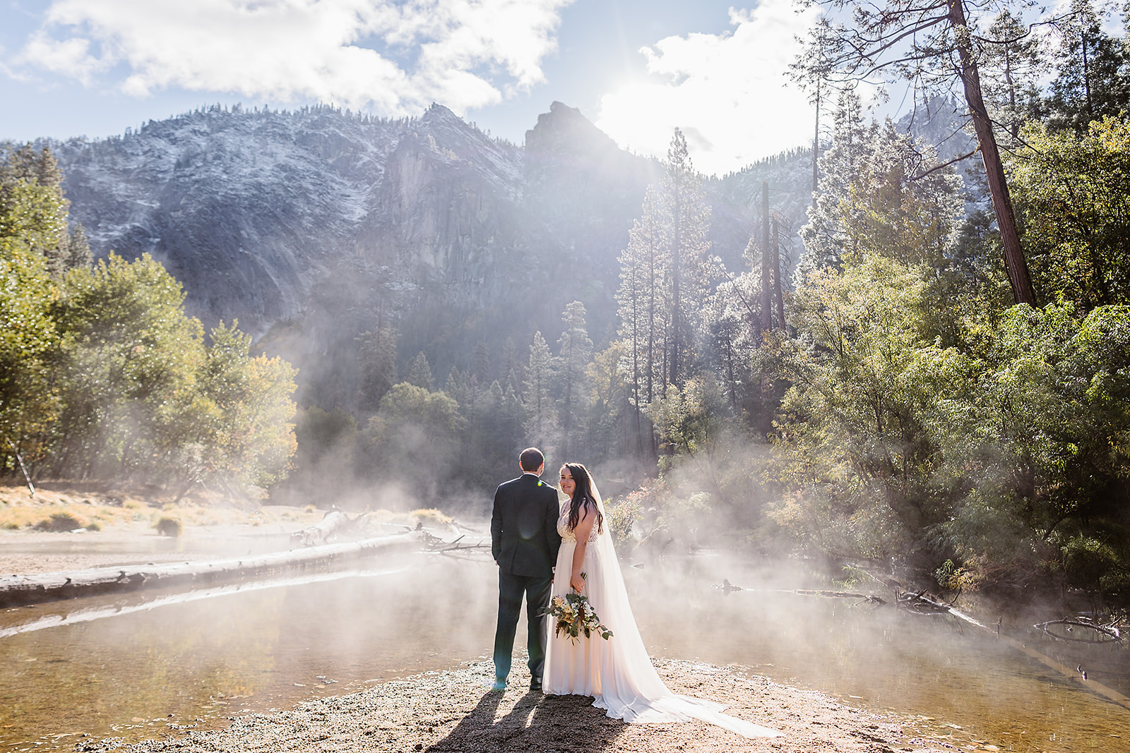 Sony 35mm f 1.4 GM Review elopement portrait lens