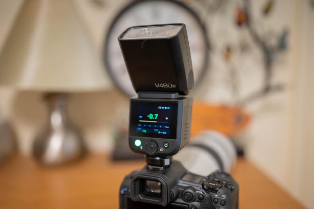 Flash on camera for Godox V480 Review