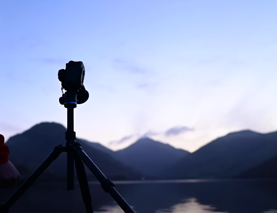Using a tripod in blue hour photography